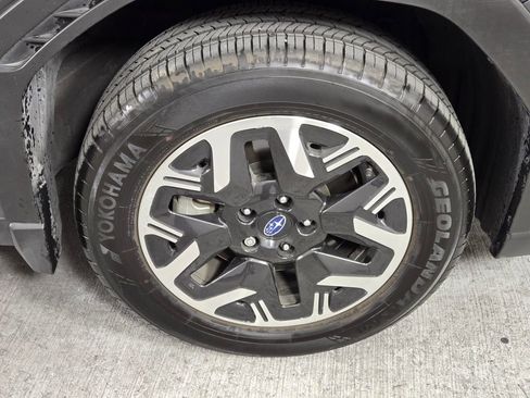 Certified 2025 Subaru Forester Premium w/ Convenience Package #2 AWD/4WD image 13