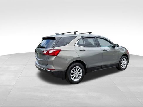 Used 2018 Chevrolet Equinox LT w/ LPO, Protection Package AWD/4WD image 3