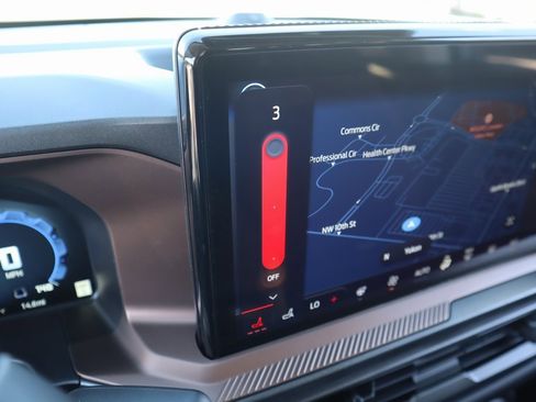 New 2025 Ford Bronco Sport Outer Banks w/ Outer Banks Tech Package+ image 8