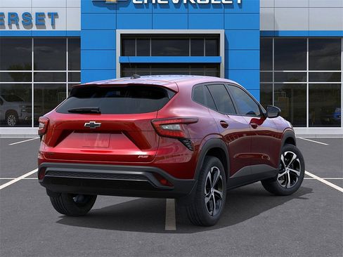 New 2026 Chevrolet Trax RS image 4