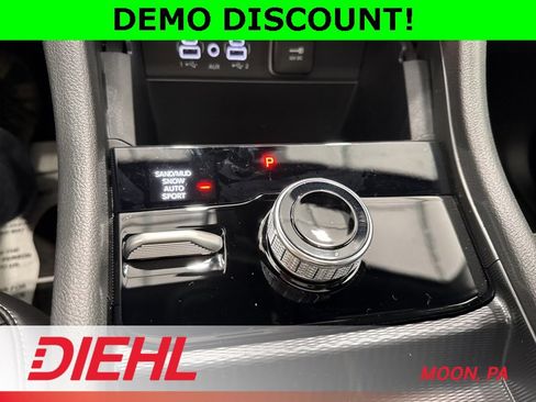 New 2025 Jeep Grand Cherokee Limited w/ Trailer Tow Package image 33