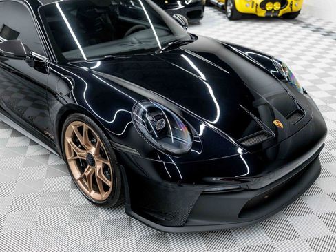 Used 2022 Porsche 911 GT3 RWD image 16