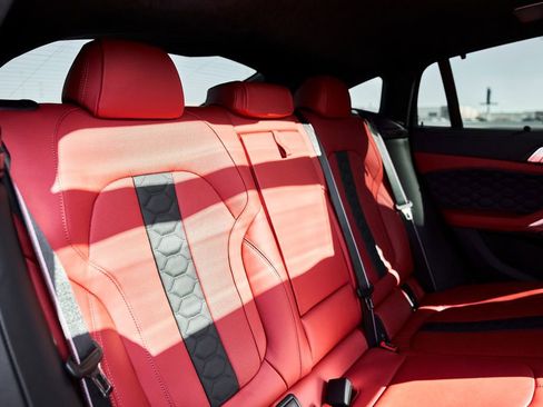 Used 2026 BMW X6 M Competition w/ Executive Package AWD/4WD image 45