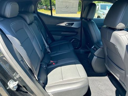 New 2026 Chevrolet Equinox EV LT FWD image 25