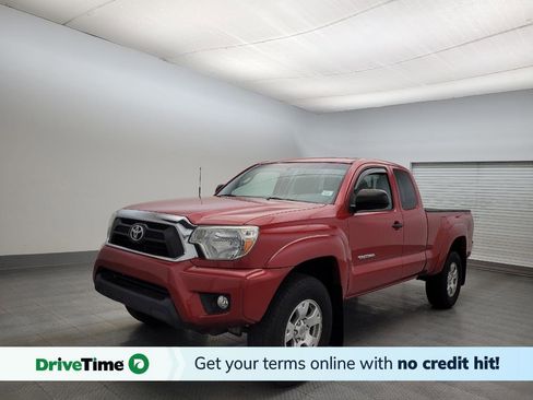 Used 2015 Toyota Tacoma PreRunner w/ SR5 Package image 1