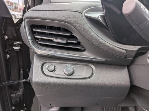 New 2026 Buick Envista Preferred w/ Advanced Safety Package FWD image 16