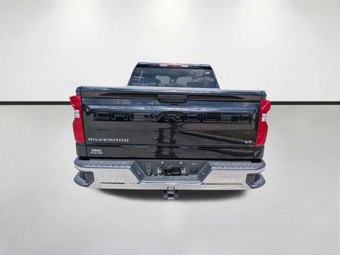 Used 2026 Chevrolet Silverado 1500 LT AWD/4WD image 4