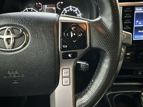 Used 2024 Toyota 4Runner SR5 AWD/4WD image 26