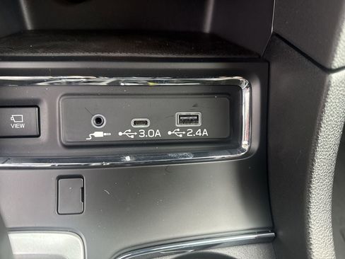 New 2026 Subaru Ascent Limited image 38