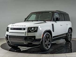 Used 2024 Land Rover Defender 110 X-Dynamic SE AWD/4WD video 1