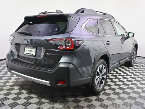 Used 2025 Subaru Outback Limited AWD/4WD image 6