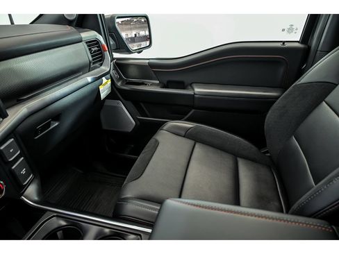 Used 2025 Ford F150 Raptor AWD/4WD image 26