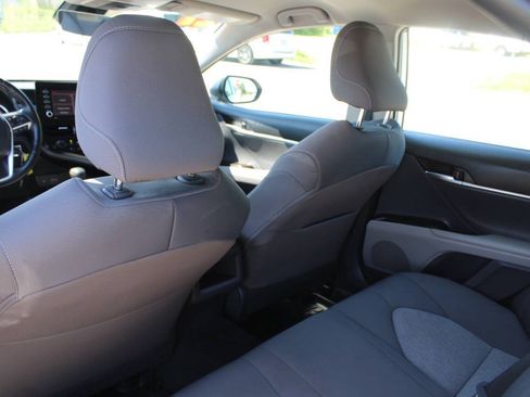 Used 2021 Toyota Camry LE w/ Cold Weather Package AWD/4WD image 17