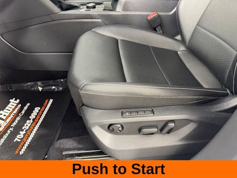 Used 2023 Volkswagen Atlas SEL R-Line AWD/4WD image 12