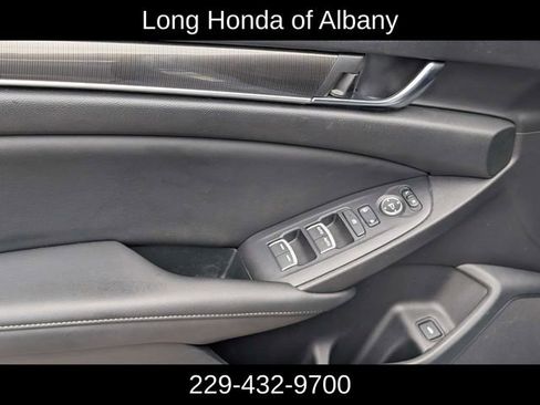 Used 2022 Honda Accord Sport image 12