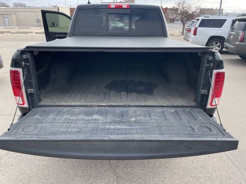Used 2016 RAM 1500 Laramie w/ Convenience Group AWD/4WD image 13