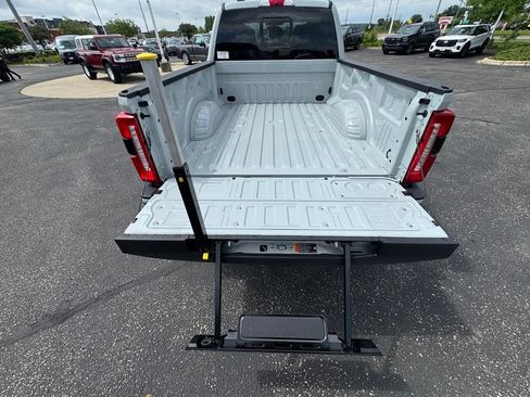 New 2026 Ford F250 XL w/ STX Appearance Package AWD/4WD image 17