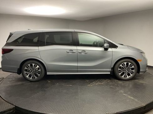New 2026 Honda Odyssey Elite image 8