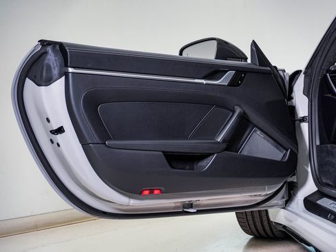 Certified 2025 Porsche 911 Turbo S image 31