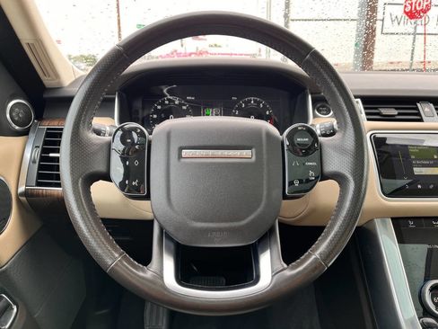 Used 2018 Land Rover Range Rover Sport HSE AWD/4WD image 10