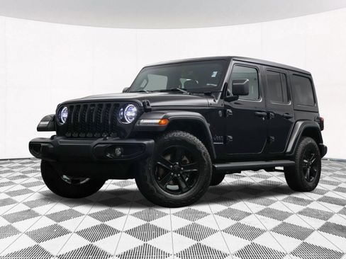 Used 2023 Jeep Wrangler Unlimited Sahara AWD/4WD image 2
