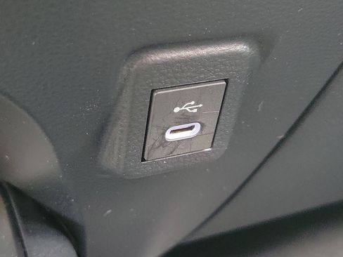 Used 2025 Toyota Corolla SE FWD image 28