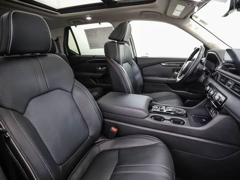 Used 2023 Honda Pilot Elite image 31