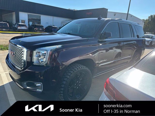 Used 2017 GMC Yukon Denali w/ Open Road Package AWD/4WD image 1