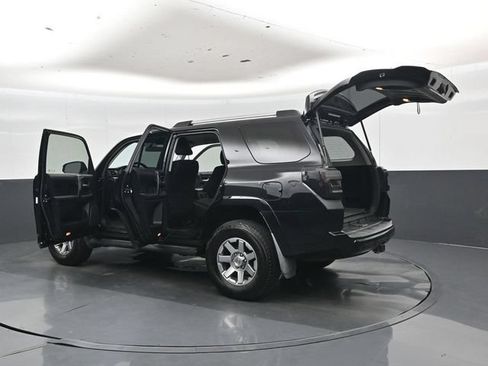 Used 2015 Toyota 4Runner Trail AWD/4WD image 48