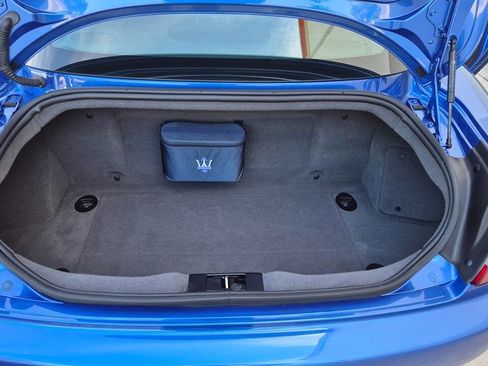 Used 2017 Maserati GranTurismo Sport RWD image 79