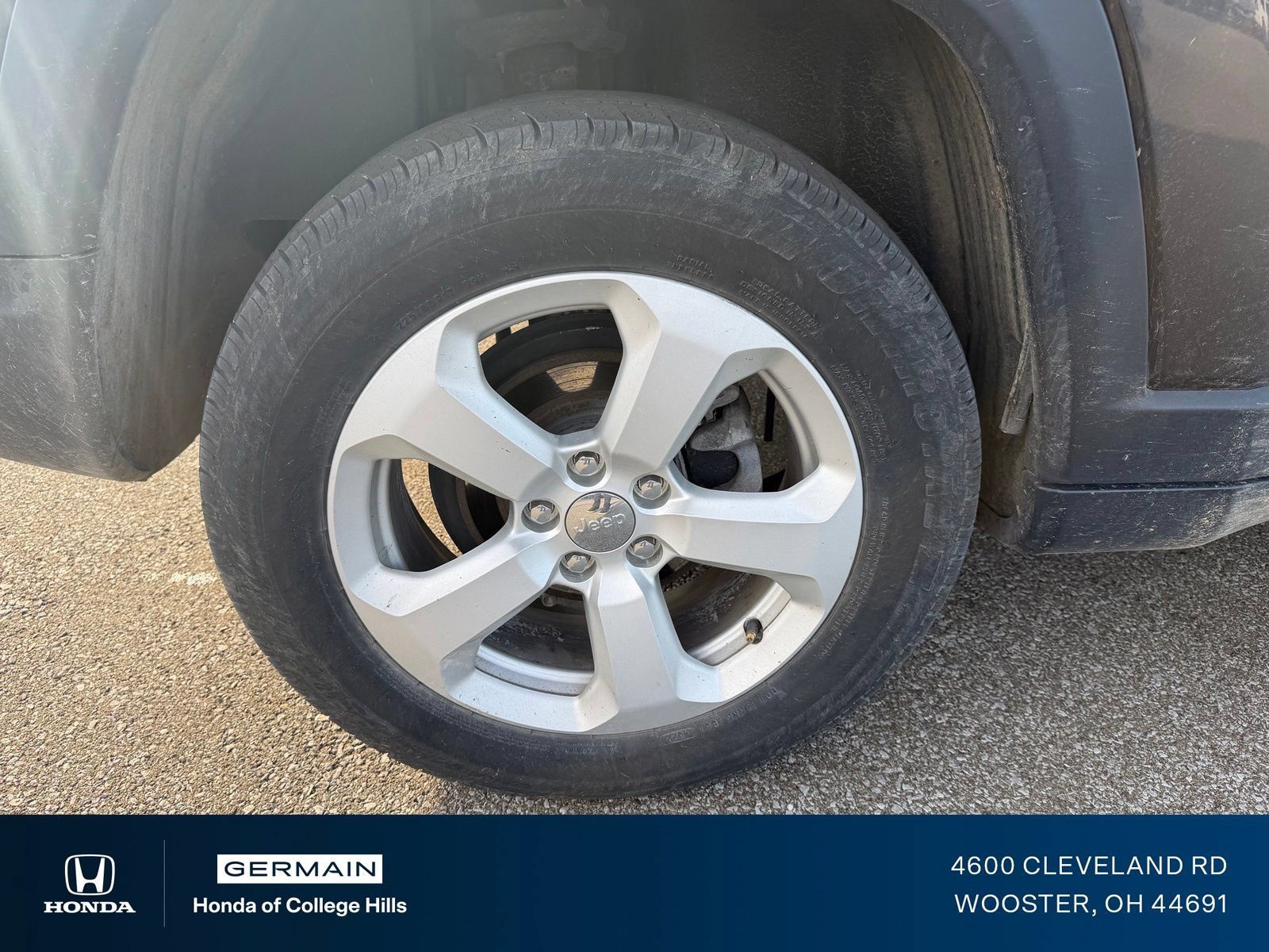Used 2018 Jeep Compass Latitude w/ Popular Equipment Group AWD/4WD image 6