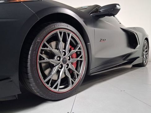 Certified 2023 Chevrolet Corvette Stingray Premium Conv w/ Z51 Performance Package RWD image 9