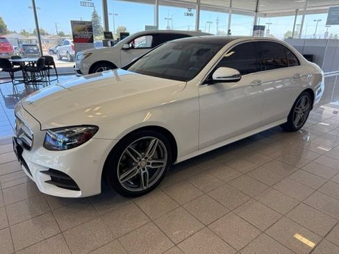 Used 2017 Mercedes-Benz E 300 image 6