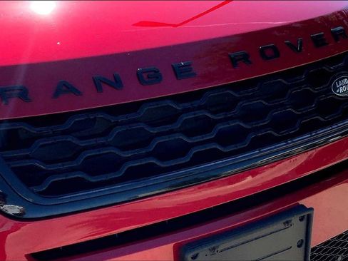 Used 2023 Land Rover Range Rover Evoque HST image 31