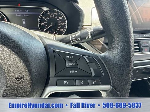 Used 2024 Nissan Altima 2.5 SV FWD image 28