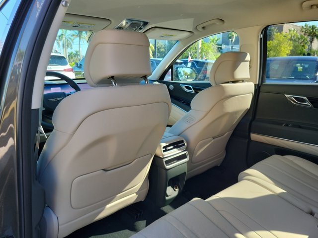 Certified 2026 Genesis GV80 2.5T RWD image 9