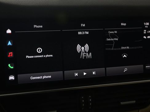 Used 2022 Porsche Cayenne Platinum Edition w/ Premium Package Plus image 50