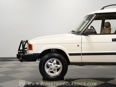 Used 1996 Land Rover Discovery AWD/4WD image 24