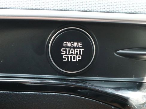 New 2025 Kia K5 LXS FWD image 19