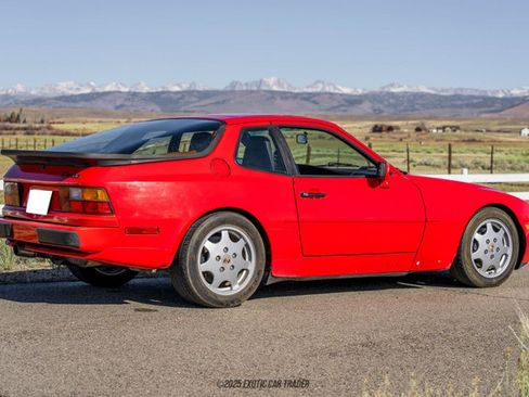Used 1988 Porsche 944 Turbo image 8