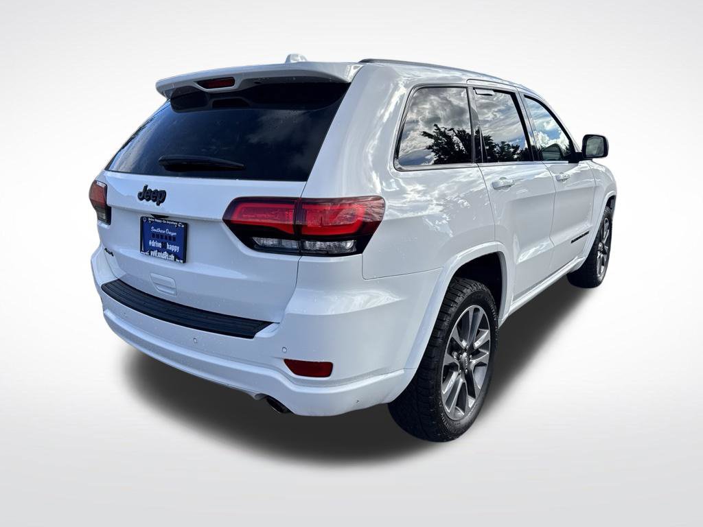 Used 2020 Jeep Grand Cherokee Altitude AWD/4WD image 7