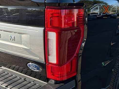 Used 2020 Ford F350 Platinum w/ Snow Plow Prep Package image 33