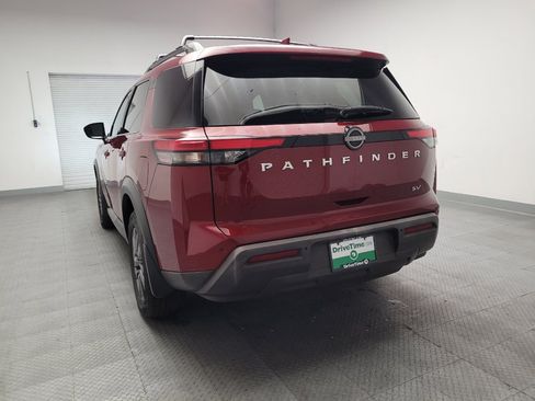Used 2022 Nissan Pathfinder SV FWD image 6