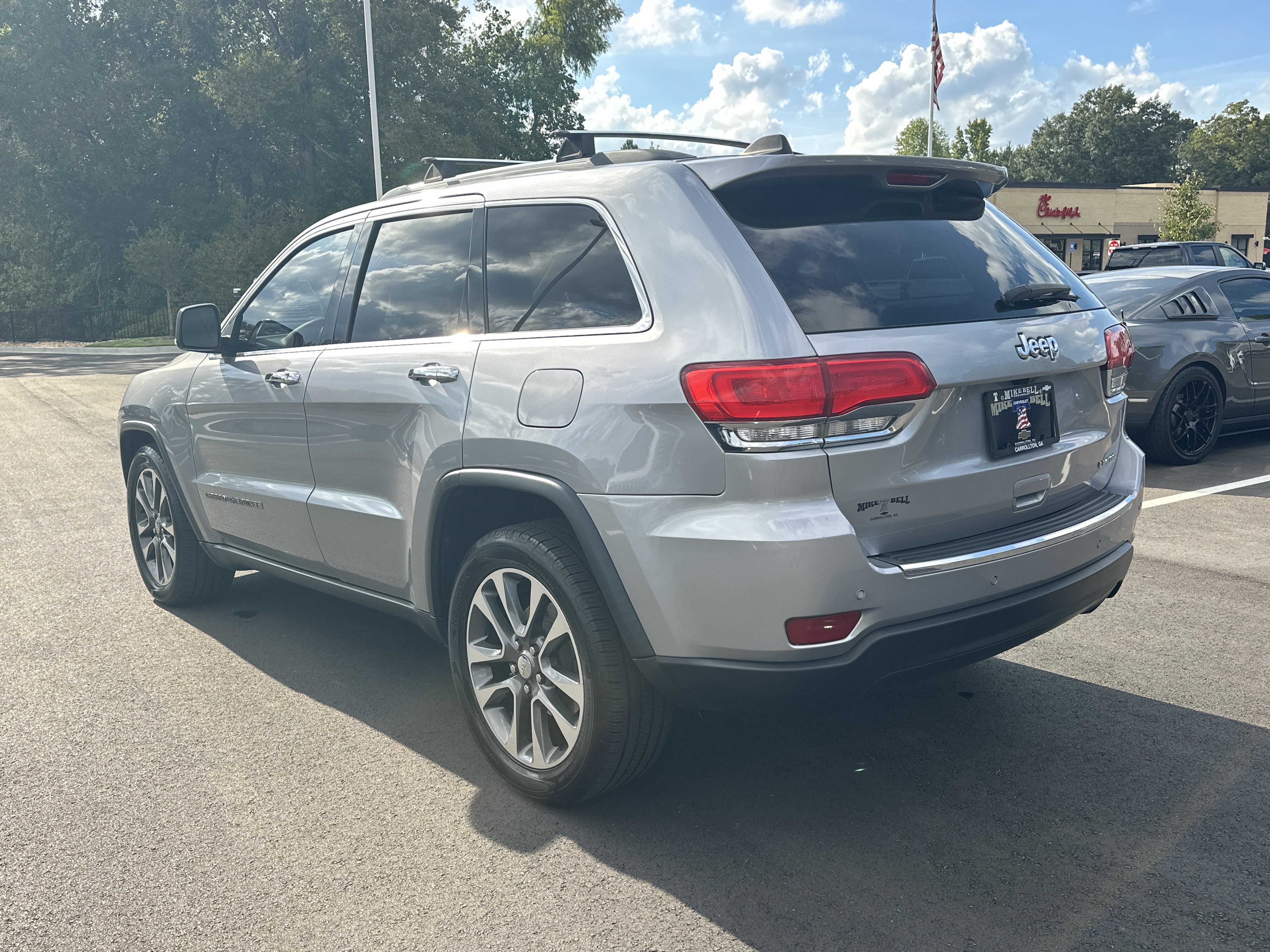 Used 2018 Jeep Grand Cherokee Limited w/ Luxury Group II RWD image 6