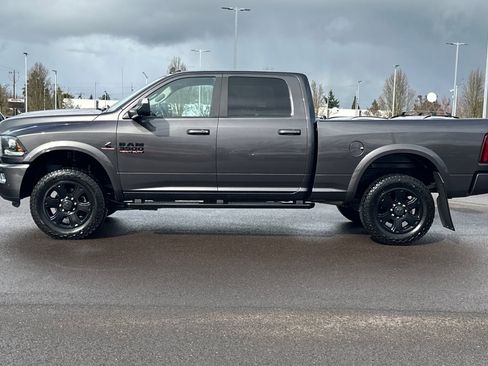Used 2018 RAM 3500 Laramie w/ Sport Appearance Group image 7