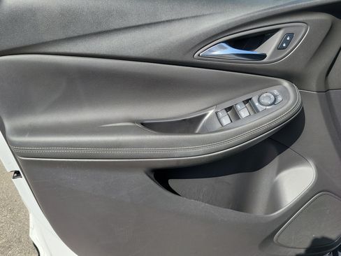 Used 2024 Buick Encore GX Sport Touring w/ Comfort Package FWD image 23