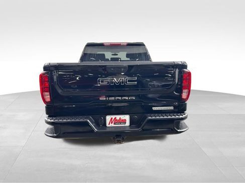 Used 2022 GMC Sierra 1500 Elevation w/ LPO, Elevation Black Package image 6