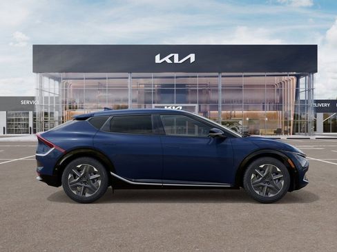 New 2025 Kia EV6 Light image 3
