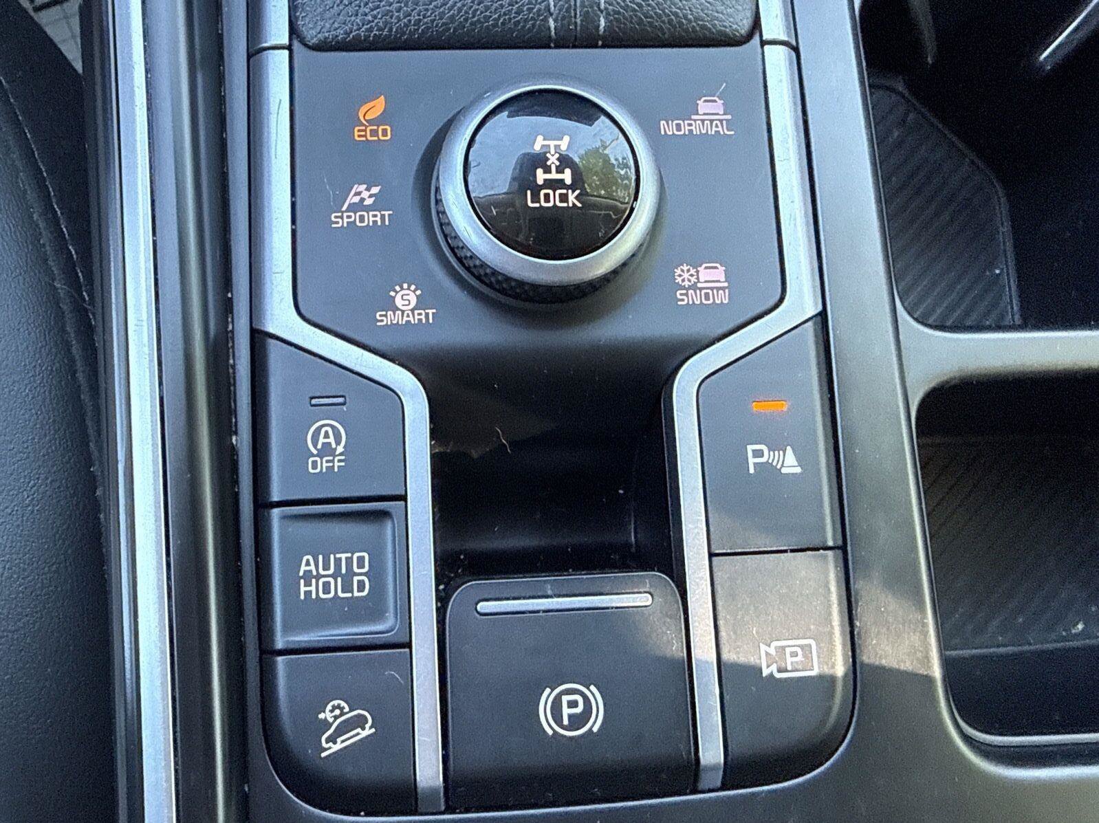 Used 2025 Kia Sorento S w/ Panoramic Sunroof Package AWD/4WD image 18