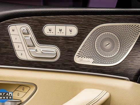 Used 2022 Mercedes-Benz GLE 580 4MATIC w/ Night Package image 34